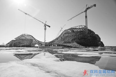 哈爾濱大劇院鋼結構架設完工 音樂殿堂漸行漸近